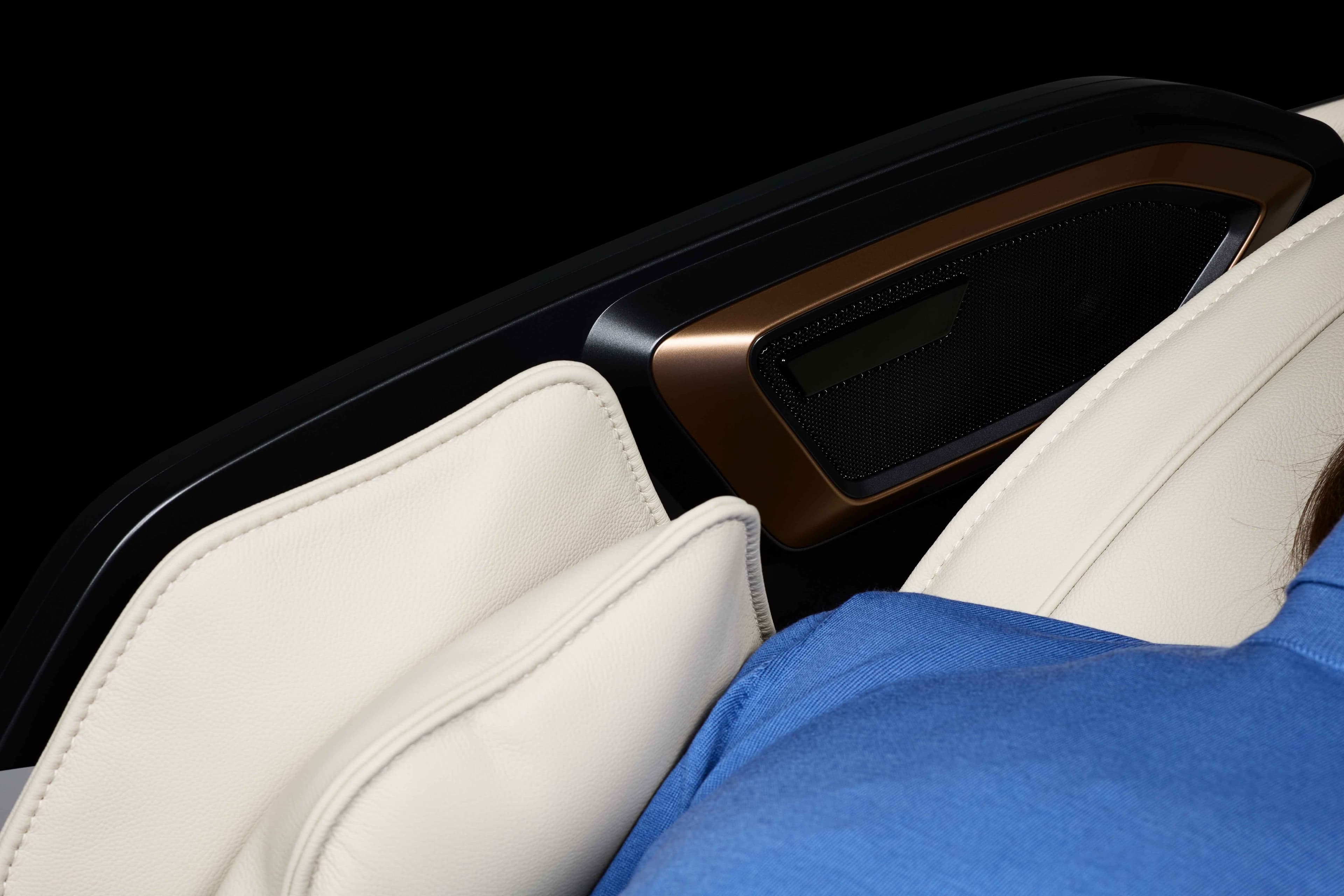 Prime-Robo-Massage-Chair-Shoulder-Airbags.jpg
