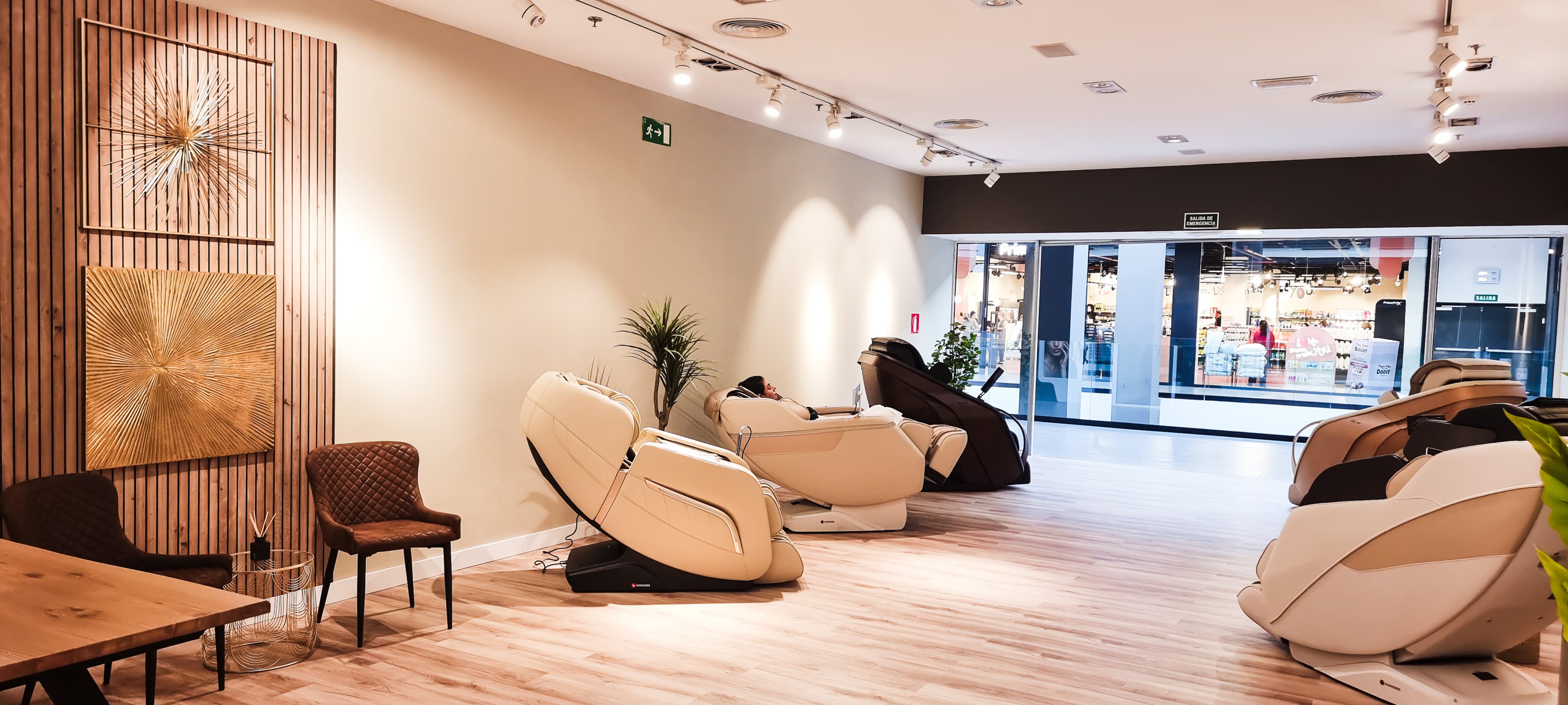 Showroom - Bilbao12.jpg